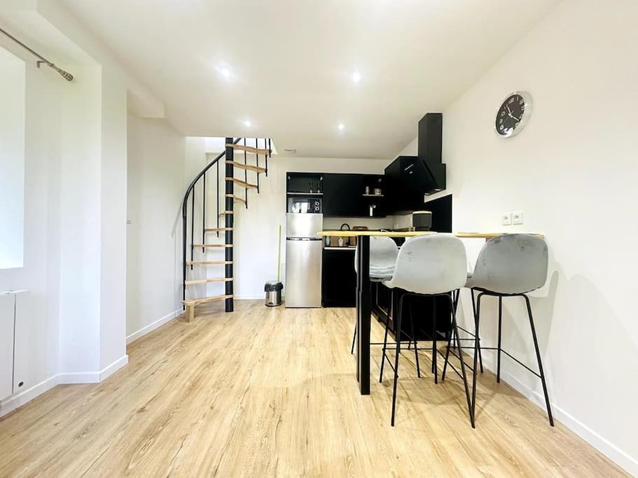 Jungle Appartement Avec Terrasse 拉昂 外观 照片